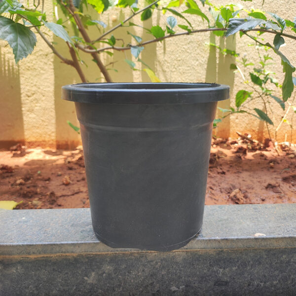 POPN000108BK-d 8 inches Round | Black Nursery Pot | Plastic Planter Short with drainage holes and plate | Tall, Lightweight and Sturdy | Suitable for Garden, Balcony, Outdoor and can be placed on Plant Stands