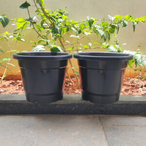 POPN000410BK-b 10 inches Round | Black Nursery Pot | Plastic Planter Regular with drainage holes and plate | Regular, Lightweight and Sturdy | Suitable for Garden, Balcony, Outdoor and can be placed on Plant Stands