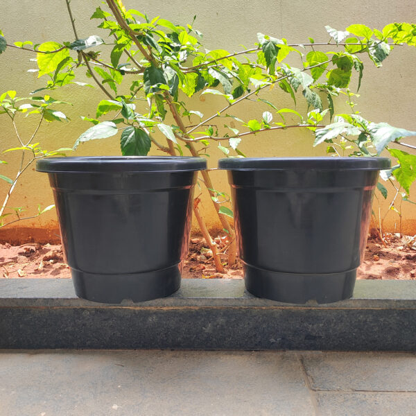 POPN000512BK-d 12 inches Round | Black Nursery Pot | Plastic Planter Regular with drainage holes and plate | Regular, Lightweight and Sturdy | Suitable for Garden, Balcony, Outdoor and can be placed on Plant Stands