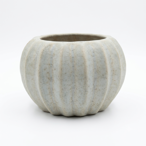 Cute plumpy Pumpkin shaped Ceramic planters. This minimalistic planters suitable set for home decor, gifting and personal use